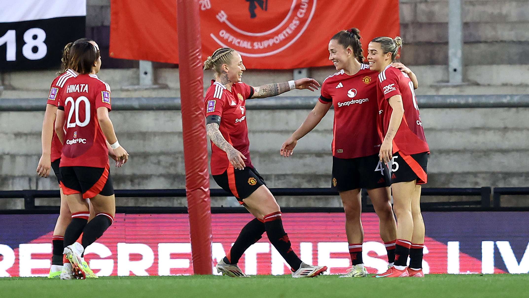 行中表现出 行中表现出